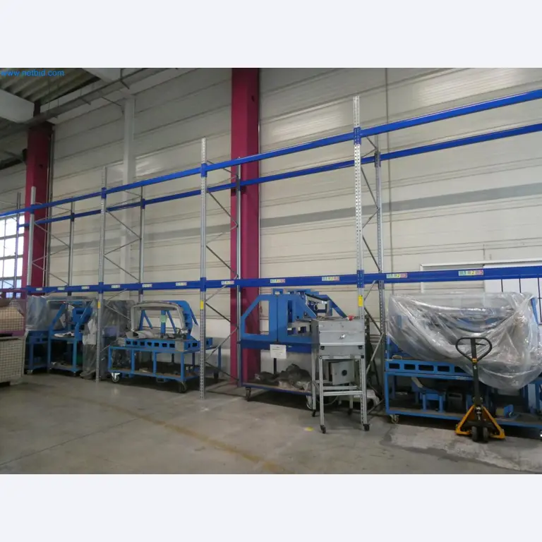 Engel Spritzgießmaschinen und Maschinen aus der Kunststoffindustrie-5