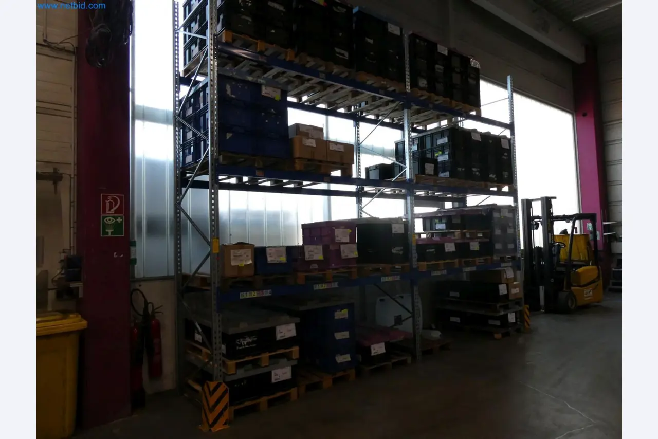 Engel Spritzgießmaschinen und Maschinen aus der Kunststoffindustrie-7