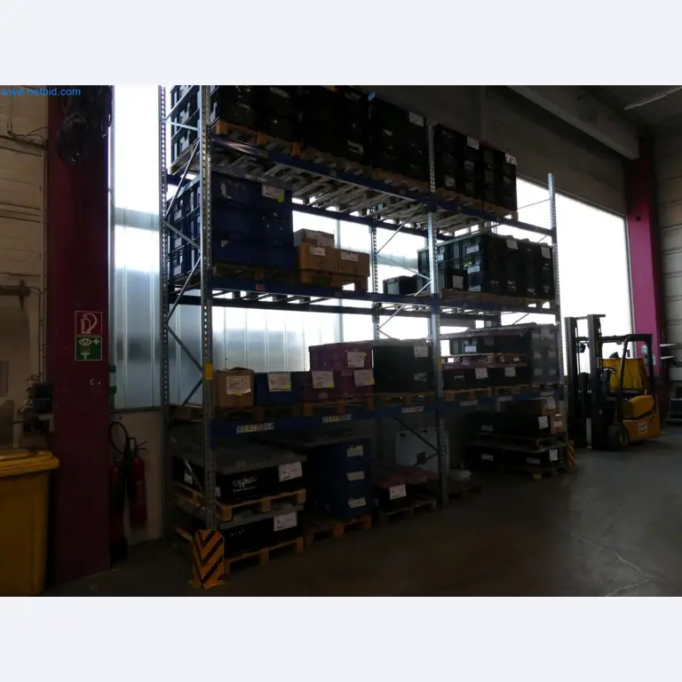 Engel Spritzgießmaschinen und Maschinen aus der Kunststoffindustrie-7