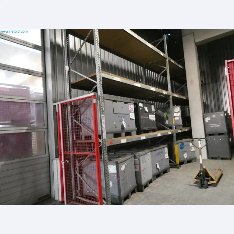 Engel Spritzgießmaschinen und Maschinen aus der Kunststoffindustrie-1