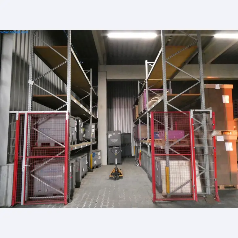 Engel Spritzgießmaschinen und Maschinen aus der Kunststoffindustrie-3