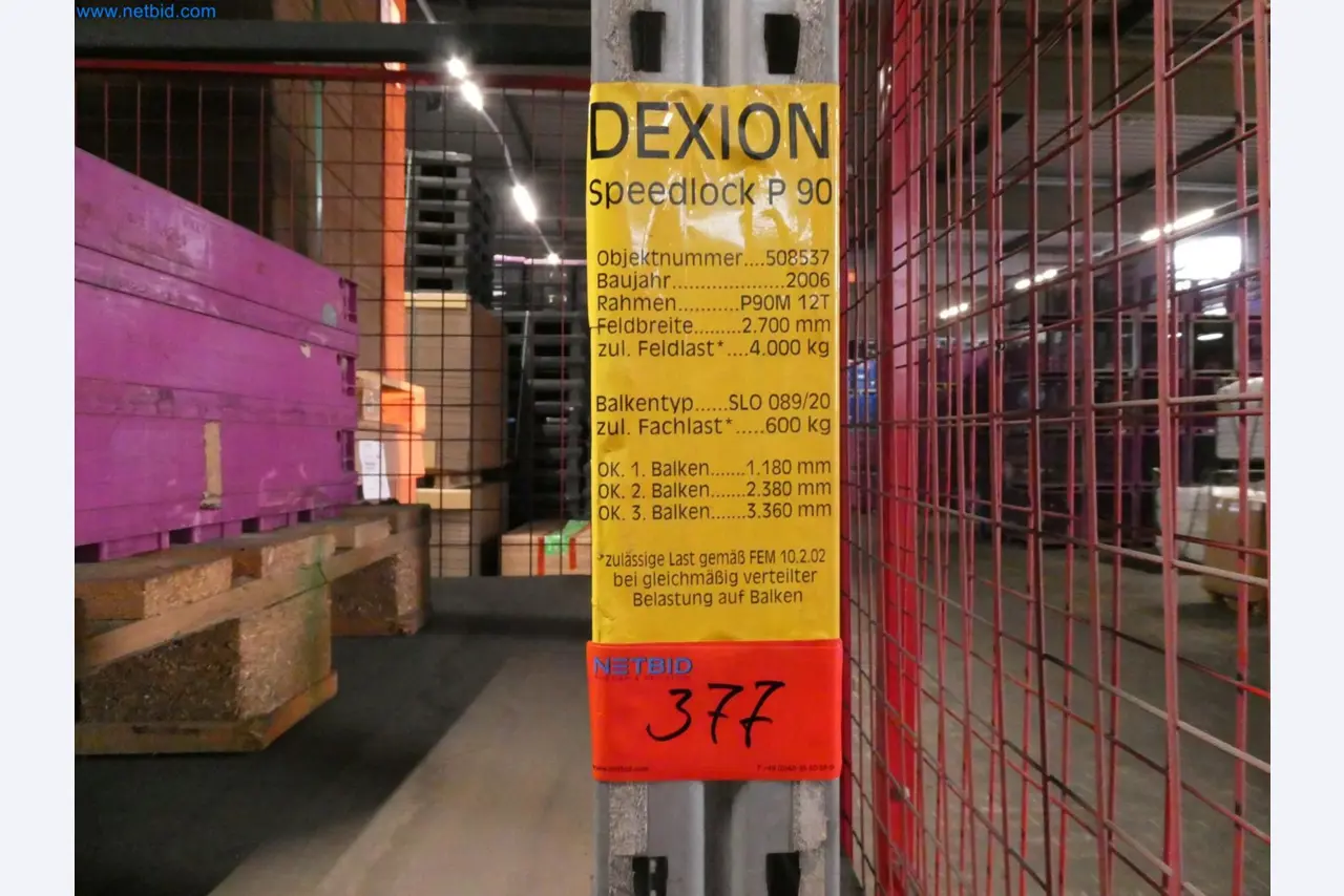 Engel Spritzgießmaschinen und Maschinen aus der Kunststoffindustrie-4