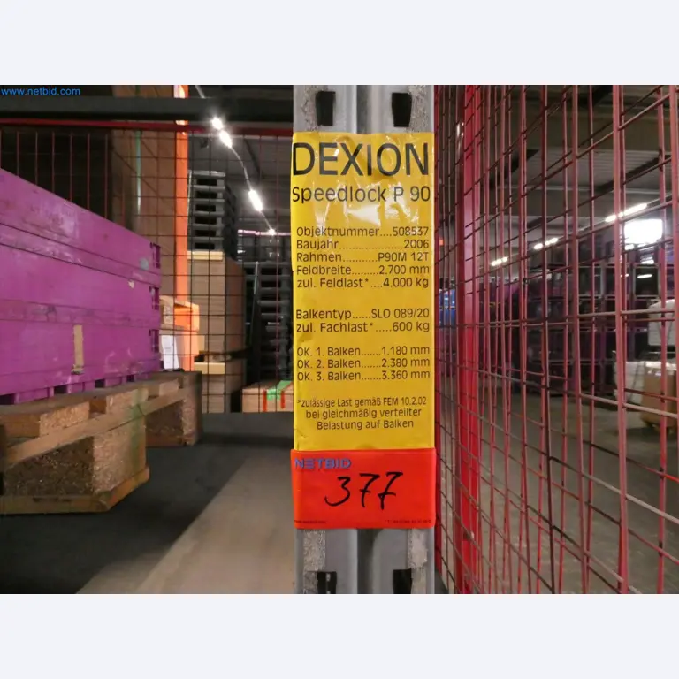 Engel Spritzgießmaschinen und Maschinen aus der Kunststoffindustrie-4