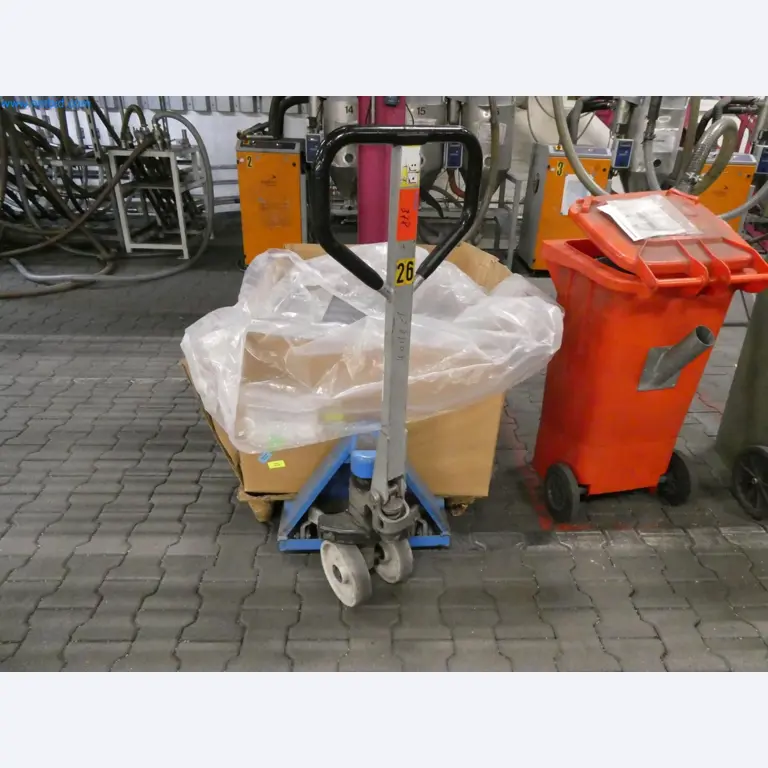 Engel Spritzgießmaschinen und Maschinen aus der Kunststoffindustrie-15