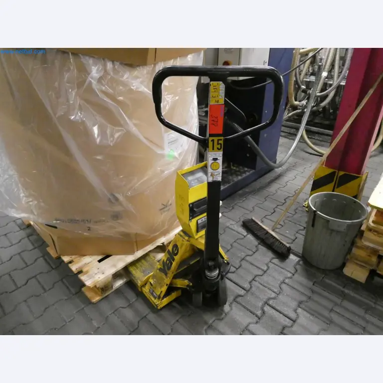 Engel Spritzgießmaschinen und Maschinen aus der Kunststoffindustrie-17