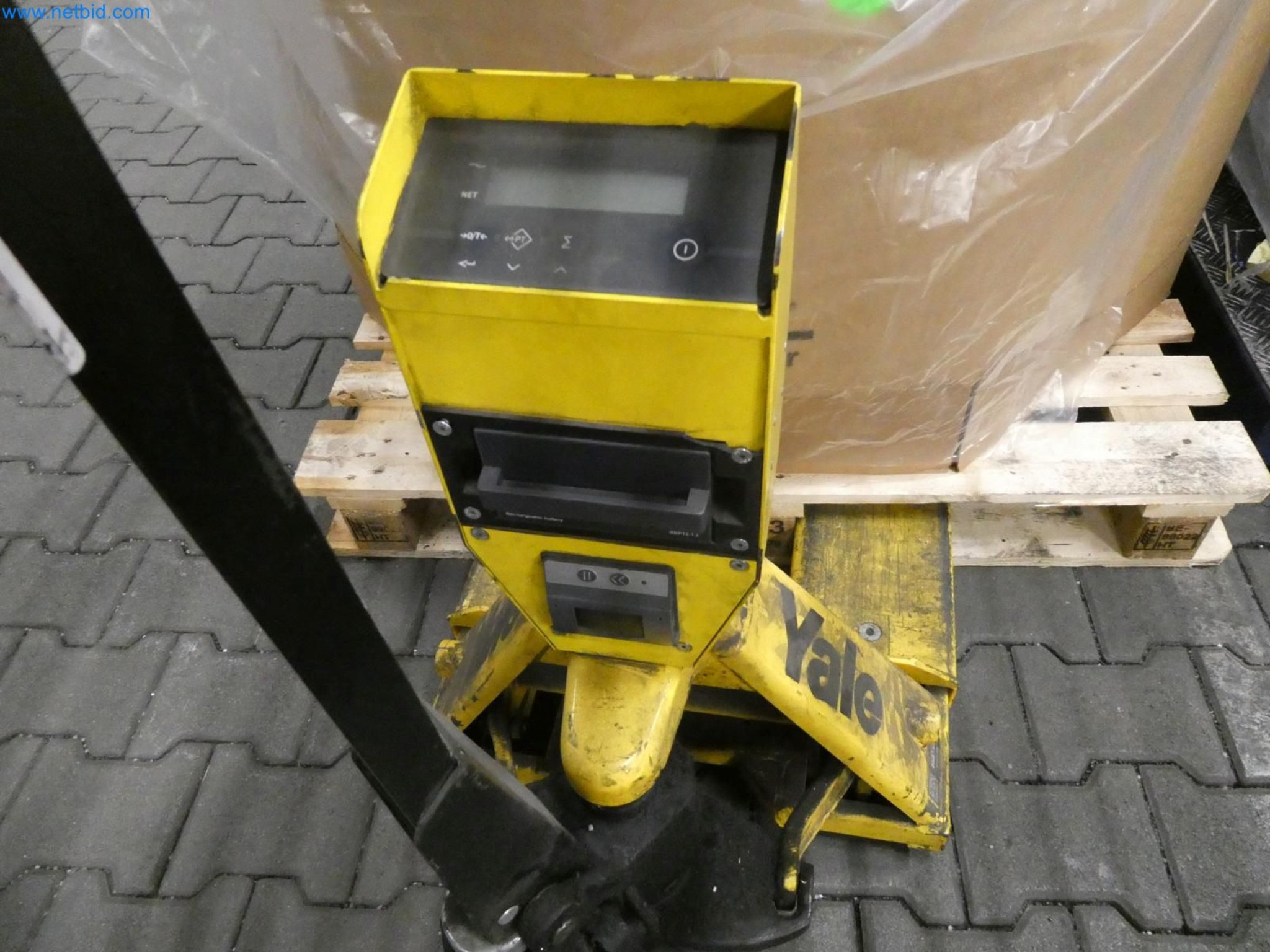 Engel Spritzgießmaschinen und Maschinen aus der Kunststoffindustrie-20