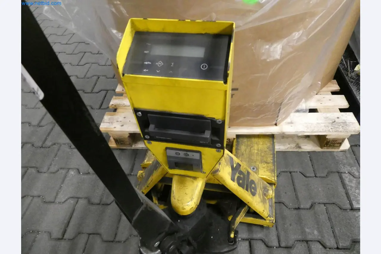 Engel Spritzgießmaschinen und Maschinen aus der Kunststoffindustrie-20