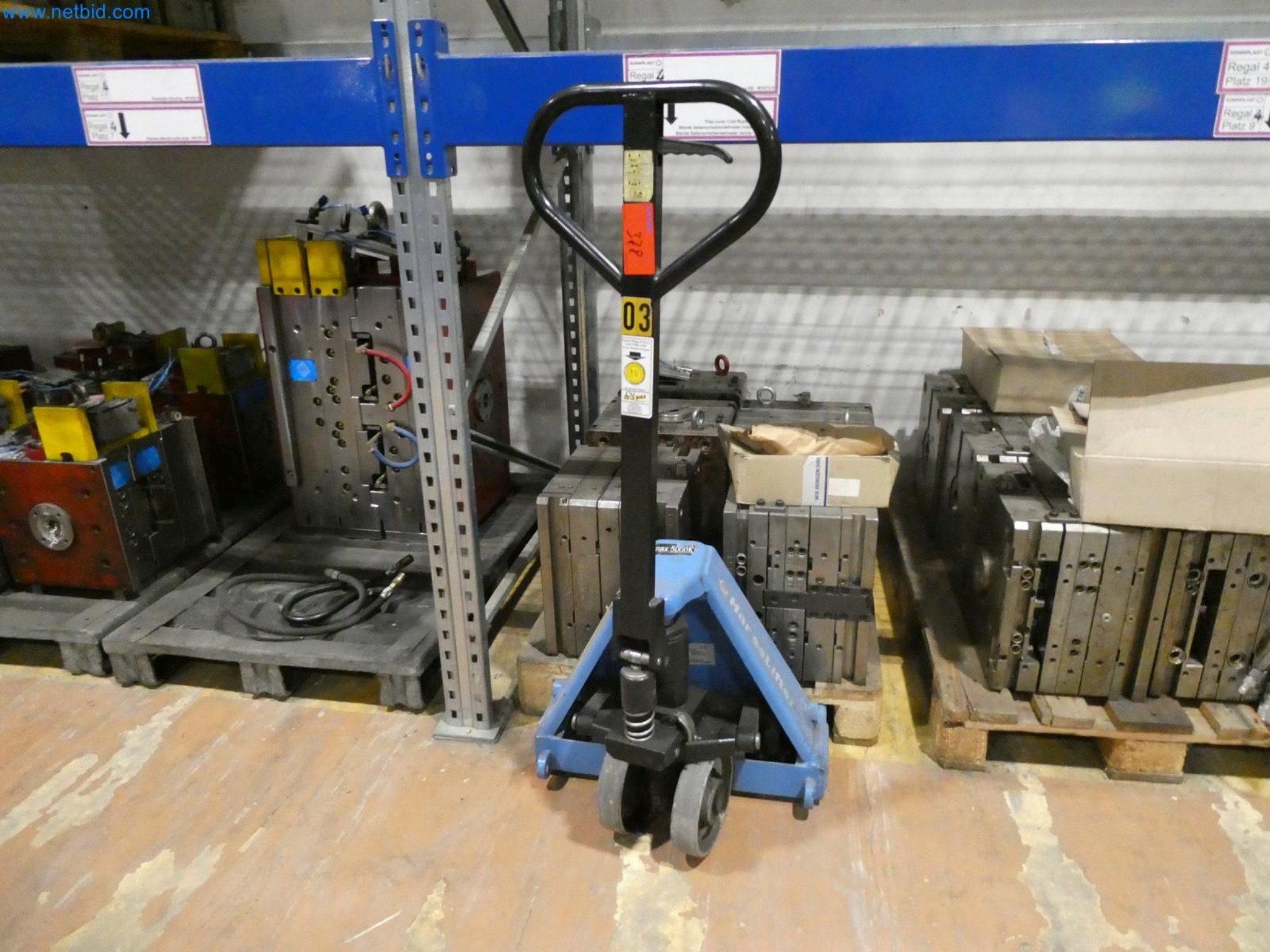 Engel Spritzgießmaschinen und Maschinen aus der Kunststoffindustrie-22