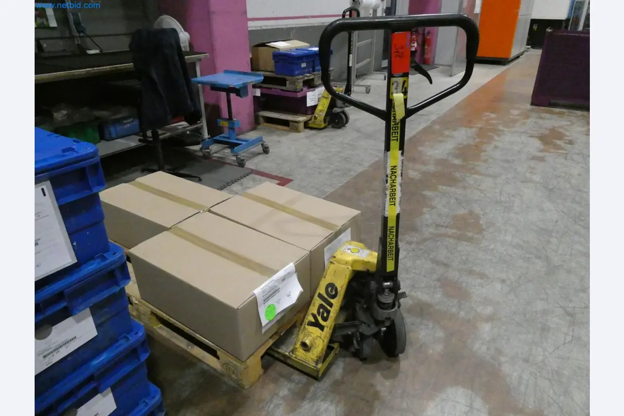 Engel Spritzgießmaschinen und Maschinen aus der Kunststoffindustrie-27