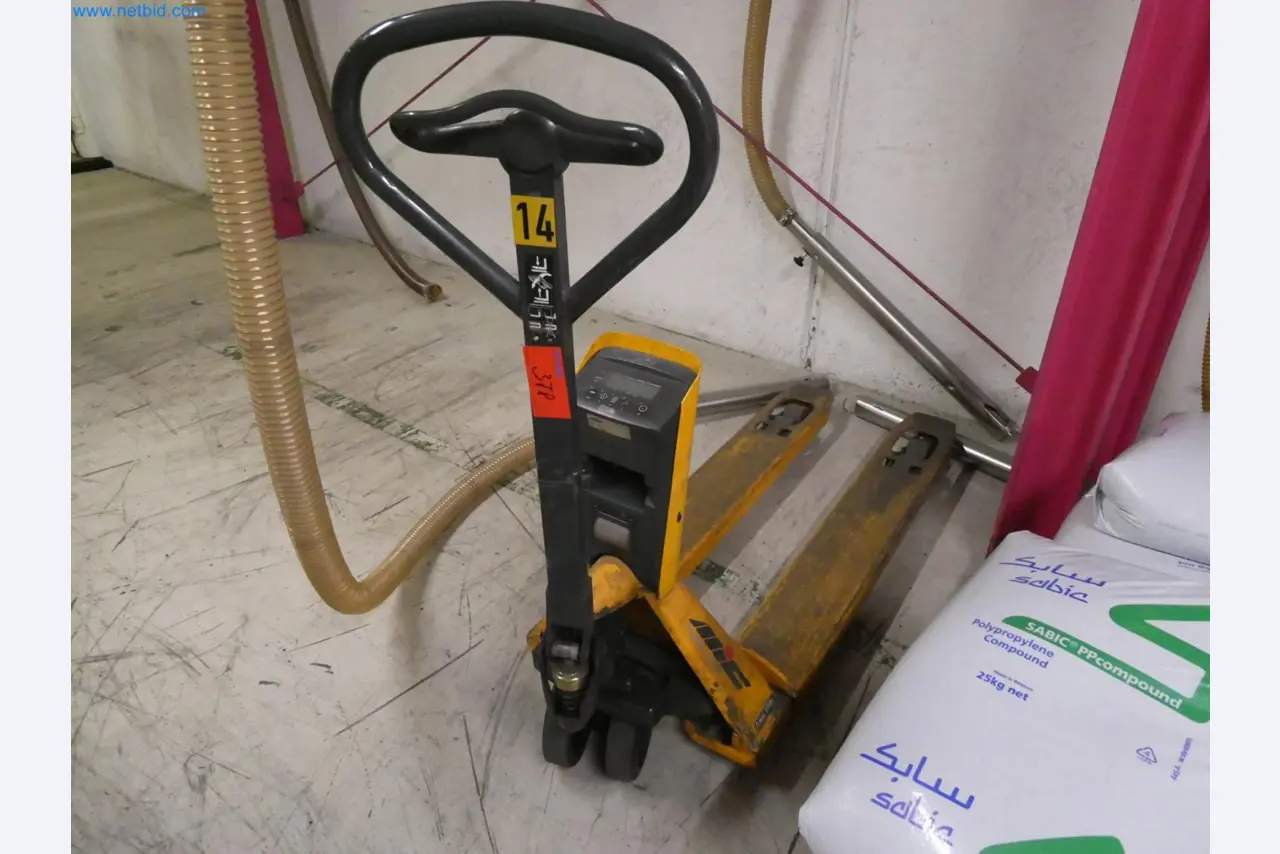 Engel Spritzgießmaschinen und Maschinen aus der Kunststoffindustrie-29