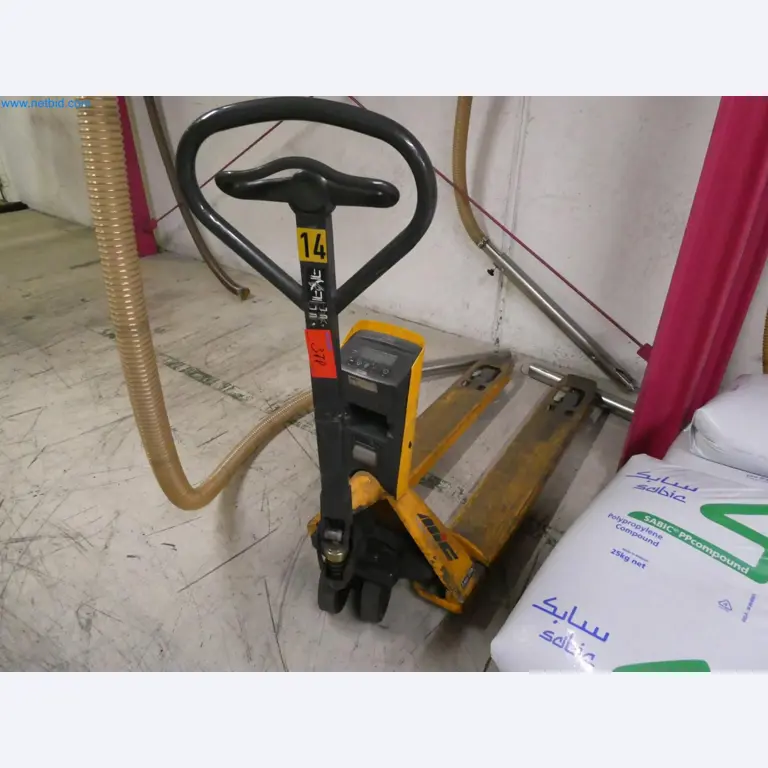 Engel Spritzgießmaschinen und Maschinen aus der Kunststoffindustrie-29