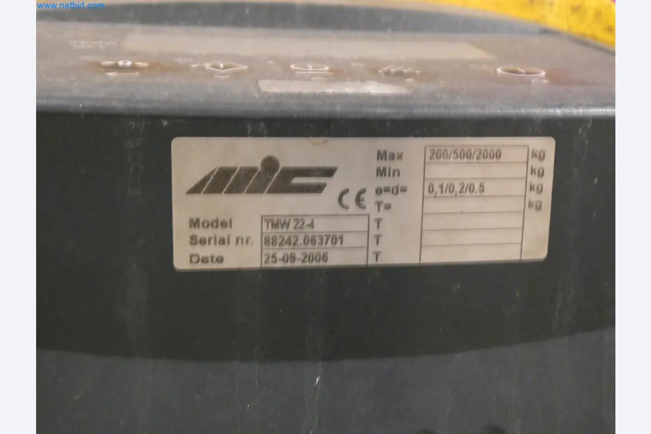 Engel Spritzgießmaschinen und Maschinen aus der Kunststoffindustrie-31