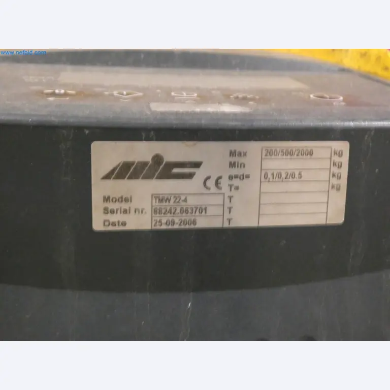 Engel Spritzgießmaschinen und Maschinen aus der Kunststoffindustrie-31