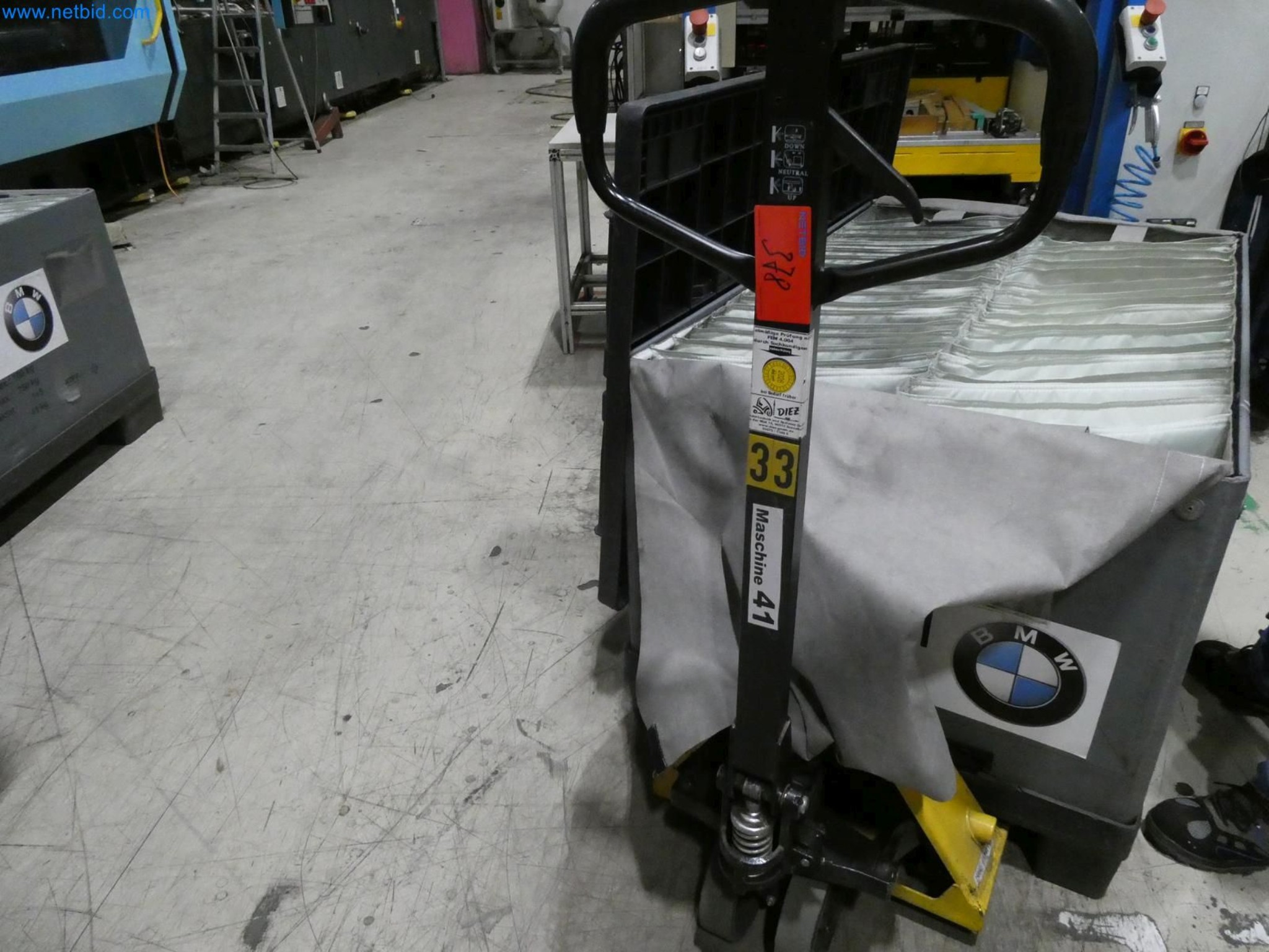 Engel Spritzgießmaschinen und Maschinen aus der Kunststoffindustrie-33