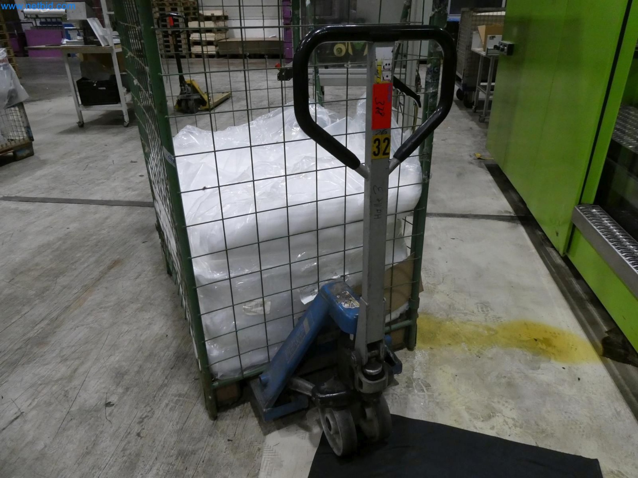 Engel Spritzgießmaschinen und Maschinen aus der Kunststoffindustrie-35