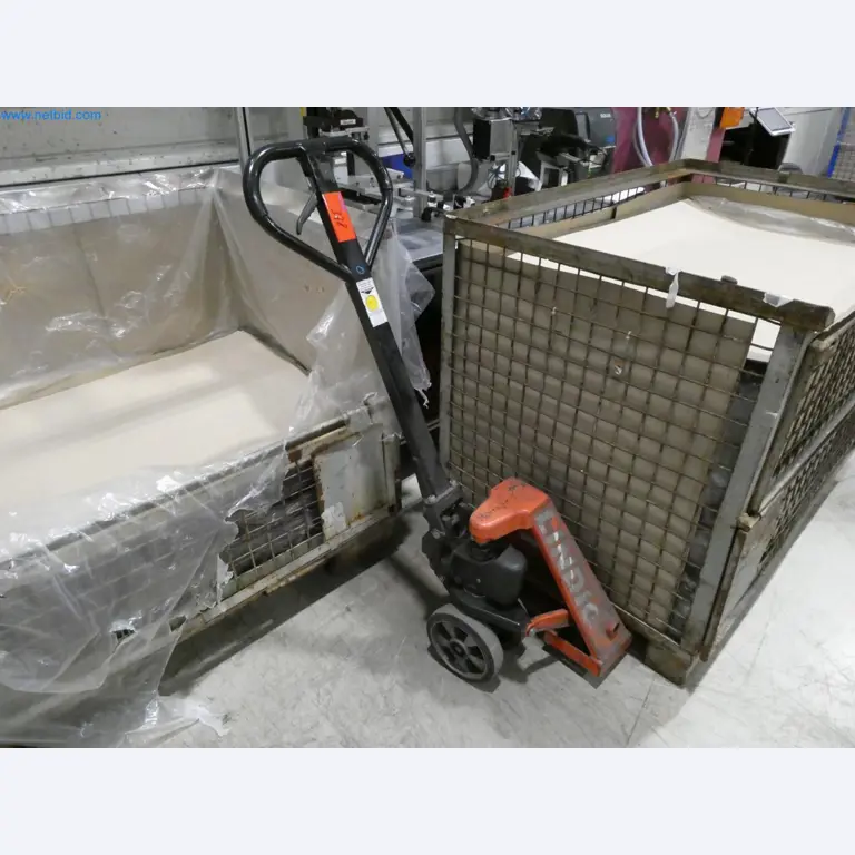 Engel Spritzgießmaschinen und Maschinen aus der Kunststoffindustrie-36