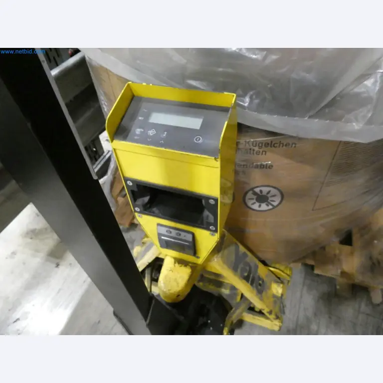 Engel Spritzgießmaschinen und Maschinen aus der Kunststoffindustrie-38