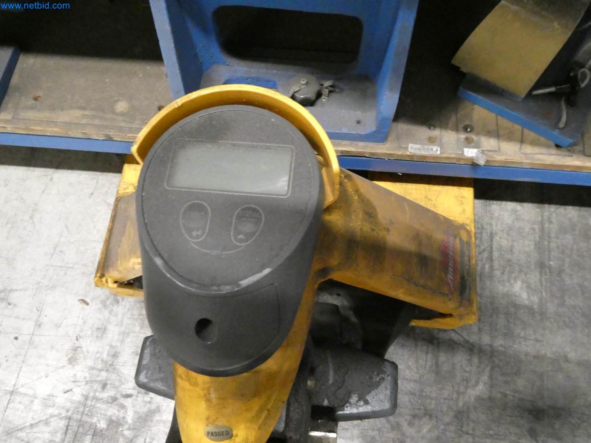 Engel Spritzgießmaschinen und Maschinen aus der Kunststoffindustrie-9