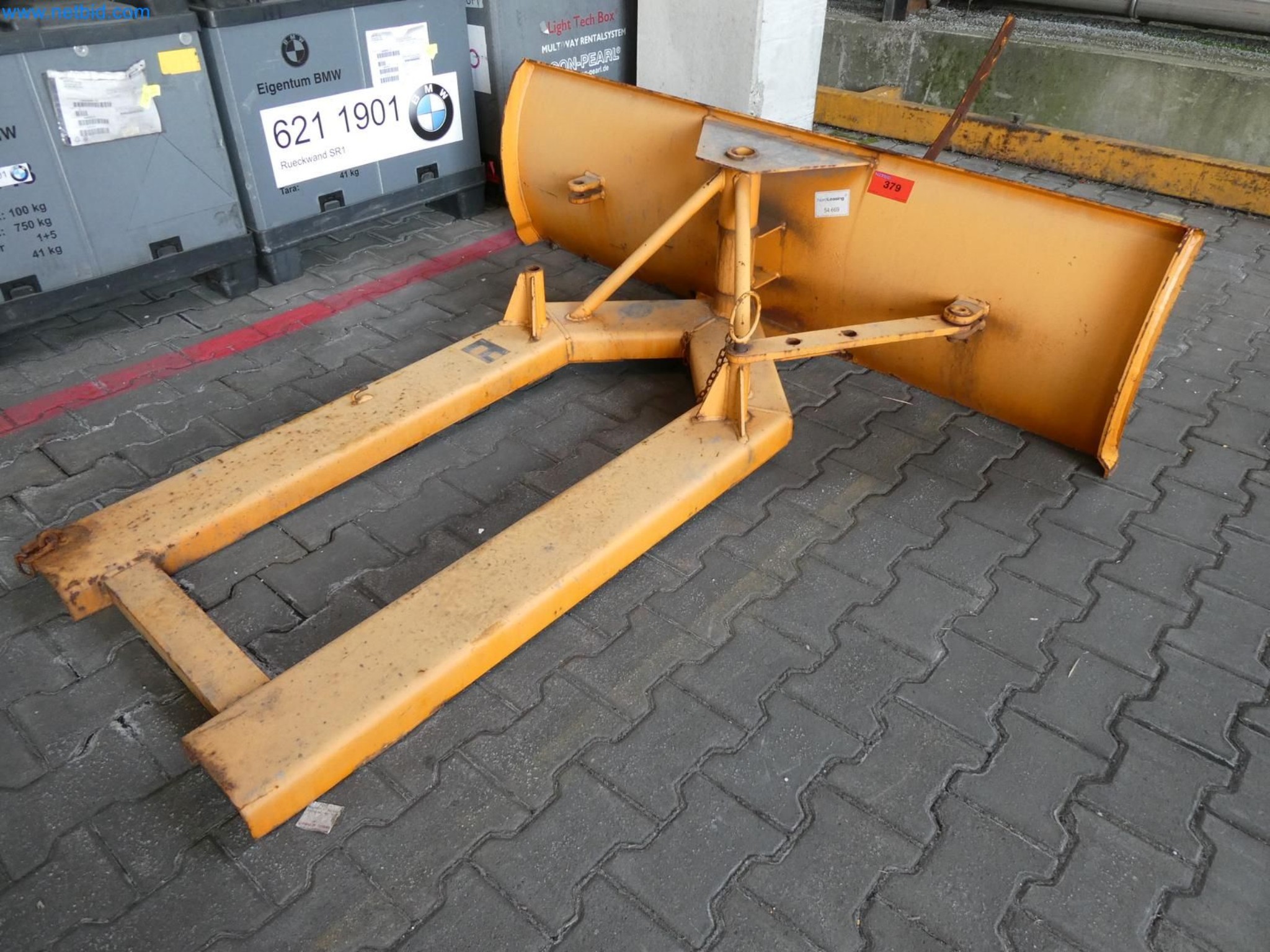 Engel Spritzgießmaschinen und Maschinen aus der Kunststoffindustrie-1