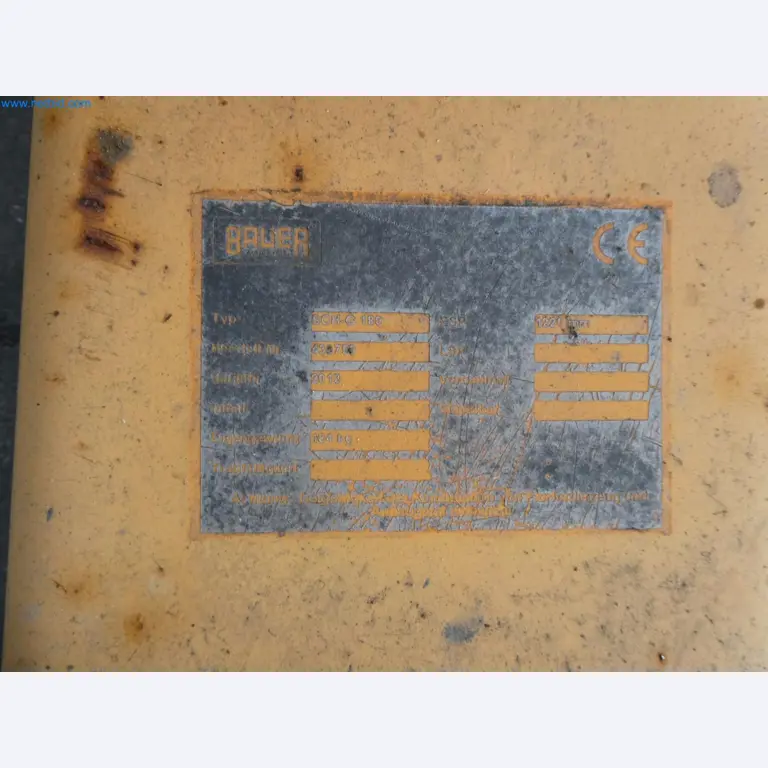 Engel Spritzgießmaschinen und Maschinen aus der Kunststoffindustrie-4