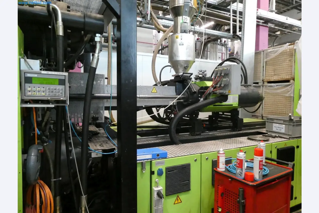 Engel Spritzgießmaschinen und Maschinen aus der Kunststoffindustrie-7