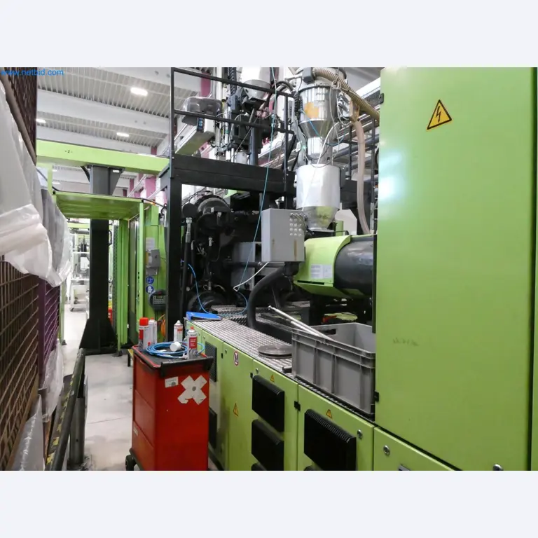 Engel Spritzgießmaschinen und Maschinen aus der Kunststoffindustrie-8