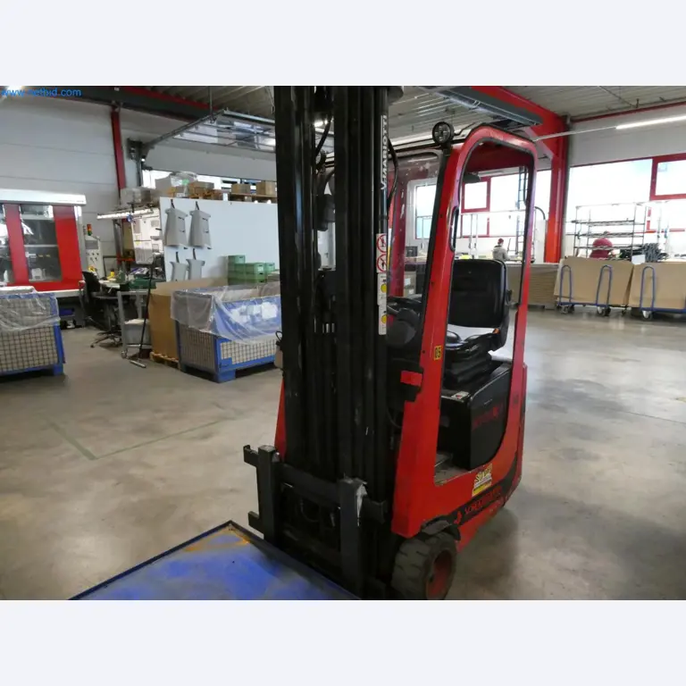 Engel Spritzgießmaschinen und Maschinen aus der Kunststoffindustrie-1