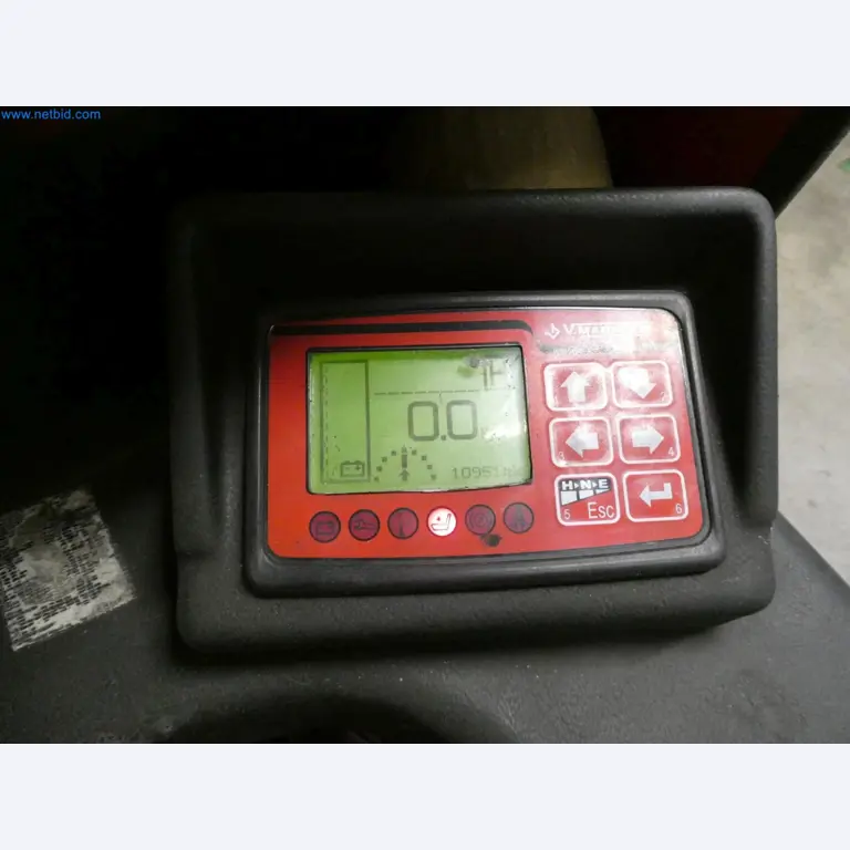 Engel Spritzgießmaschinen und Maschinen aus der Kunststoffindustrie-7