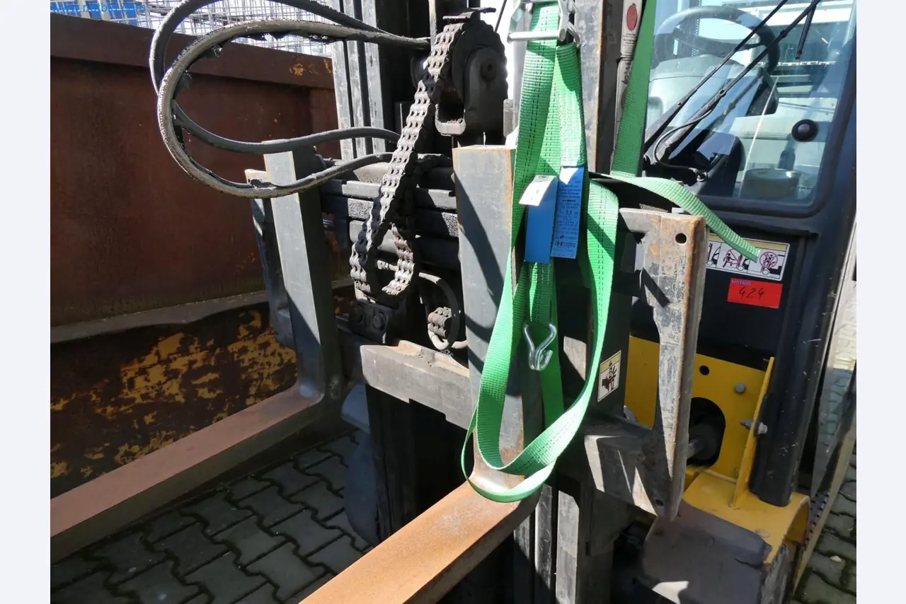 Engel Spritzgießmaschinen und Maschinen aus der Kunststoffindustrie-1