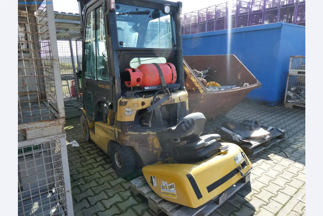 Engel Spritzgießmaschinen und Maschinen aus der Kunststoffindustrie-5