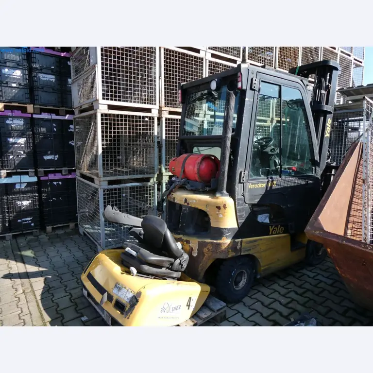 Engel Spritzgießmaschinen und Maschinen aus der Kunststoffindustrie-7