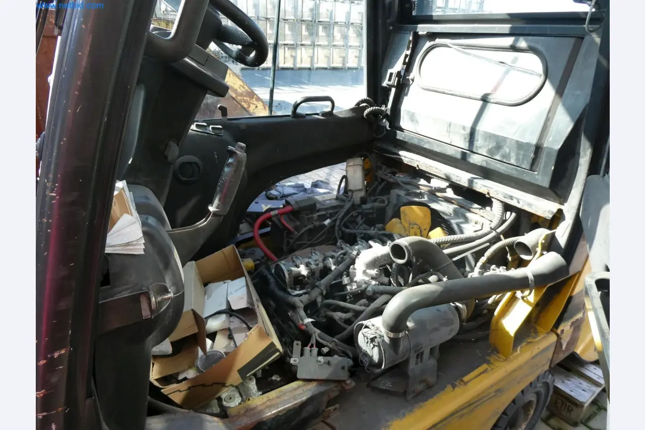 Engel Spritzgießmaschinen und Maschinen aus der Kunststoffindustrie-8