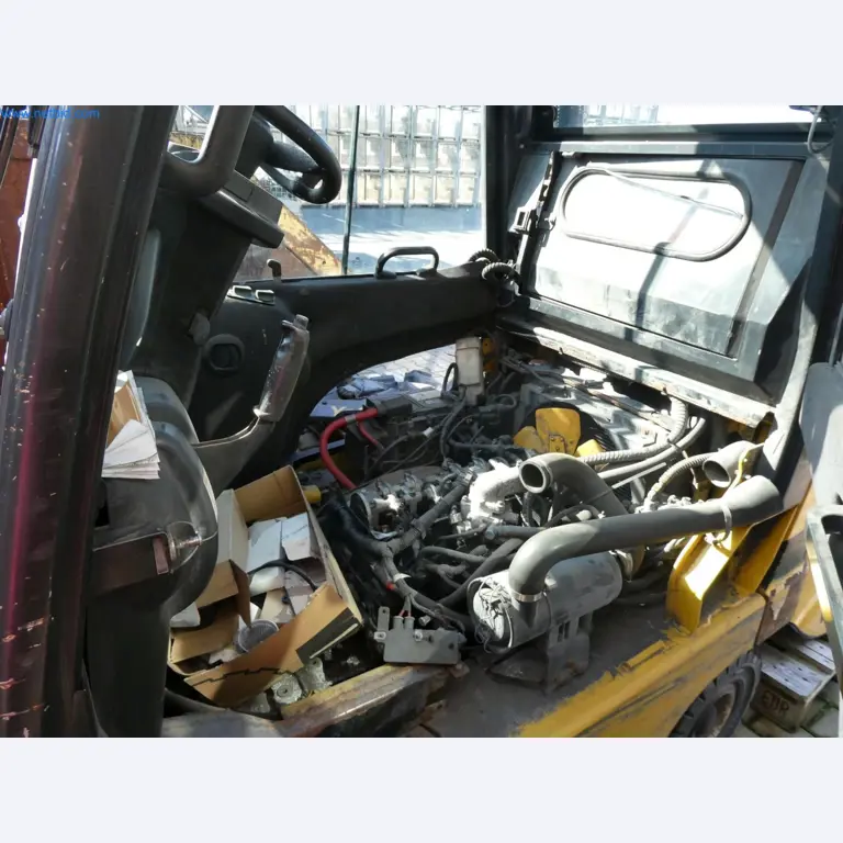 Engel Spritzgießmaschinen und Maschinen aus der Kunststoffindustrie-8