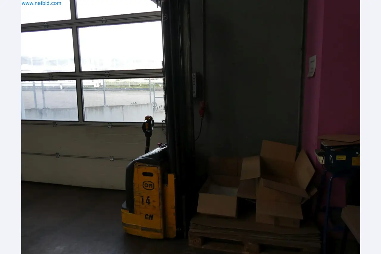 Engel Spritzgießmaschinen und Maschinen aus der Kunststoffindustrie-1