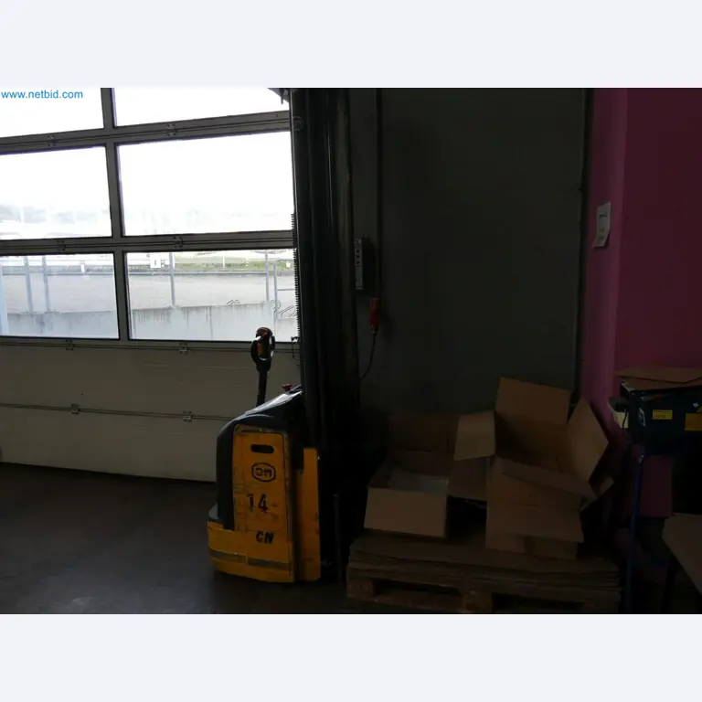 Engel Spritzgießmaschinen und Maschinen aus der Kunststoffindustrie-1