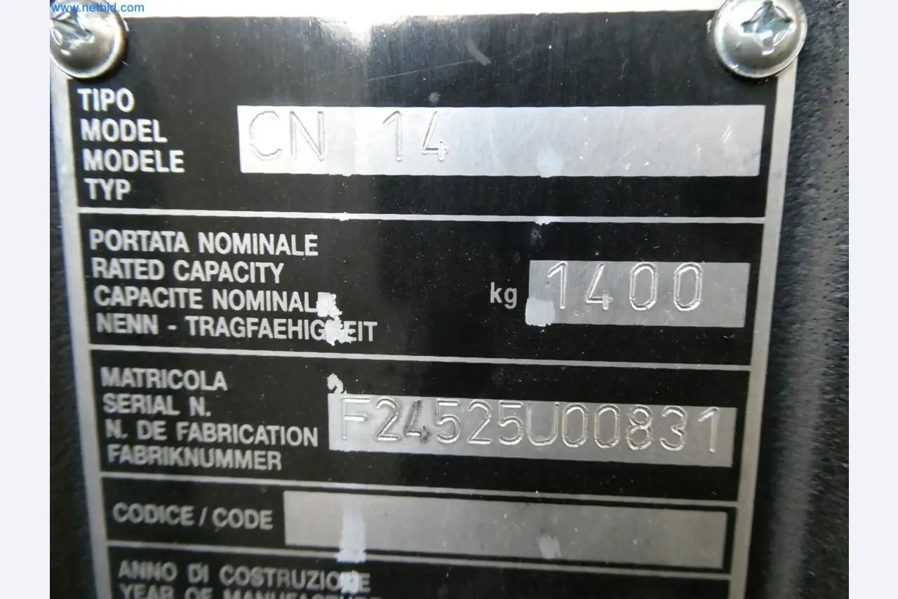 Engel Spritzgießmaschinen und Maschinen aus der Kunststoffindustrie-2