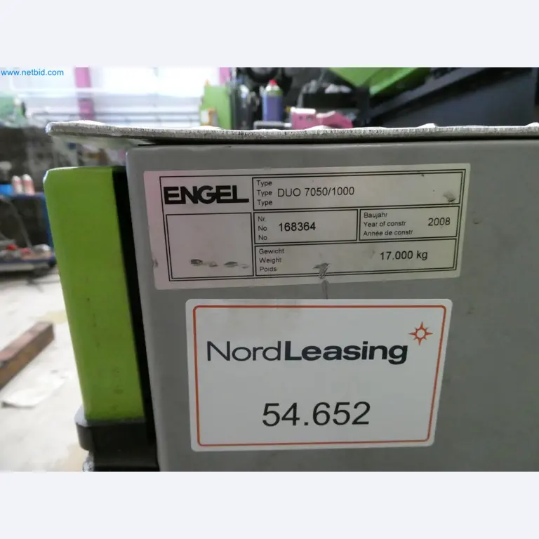 Engel Spritzgießmaschinen und Maschinen aus der Kunststoffindustrie-11