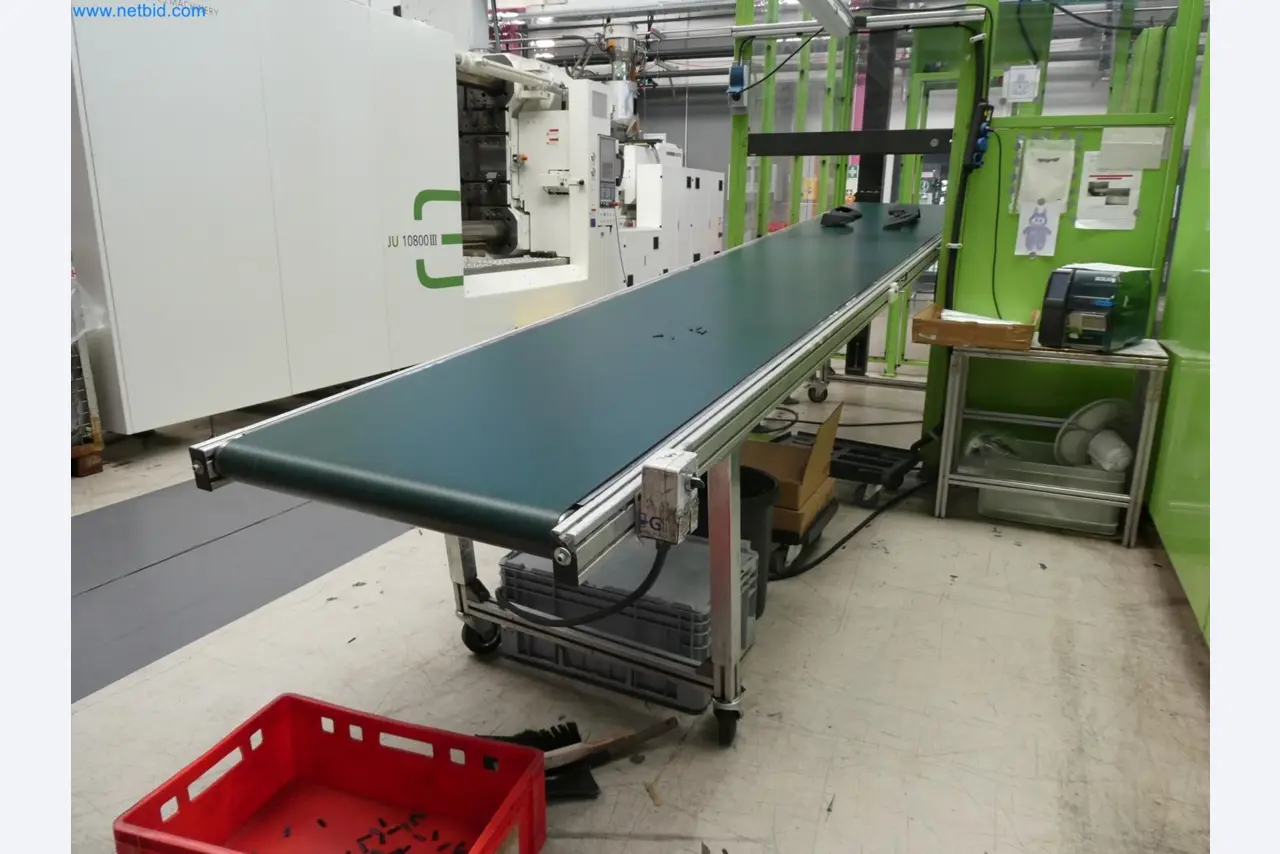 Engel Spritzgießmaschinen und Maschinen aus der Kunststoffindustrie-15