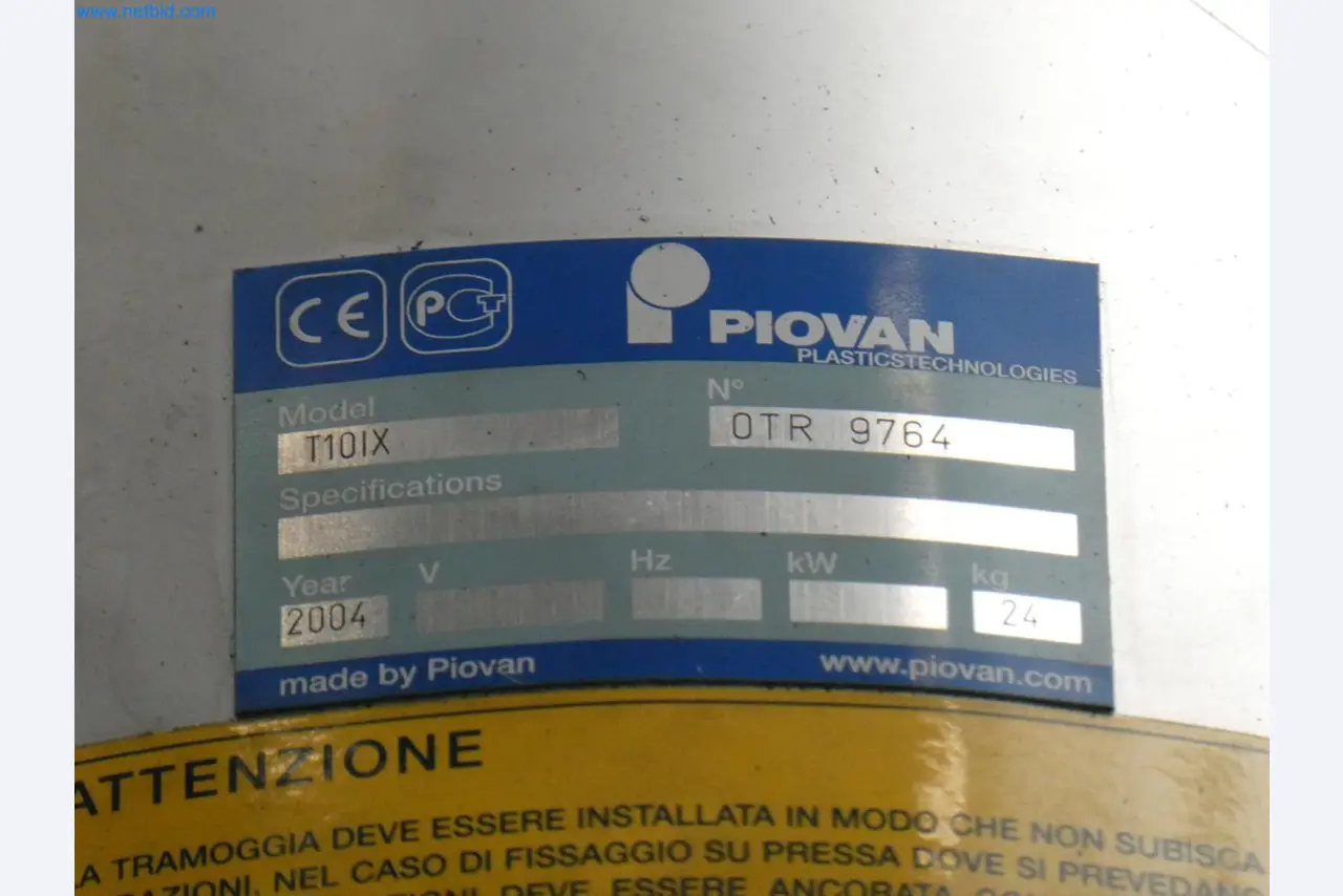 Engel Spritzgießmaschinen und Maschinen aus der Kunststoffindustrie-17