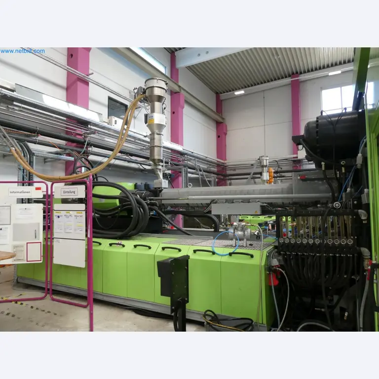 Engel Spritzgießmaschinen und Maschinen aus der Kunststoffindustrie-6