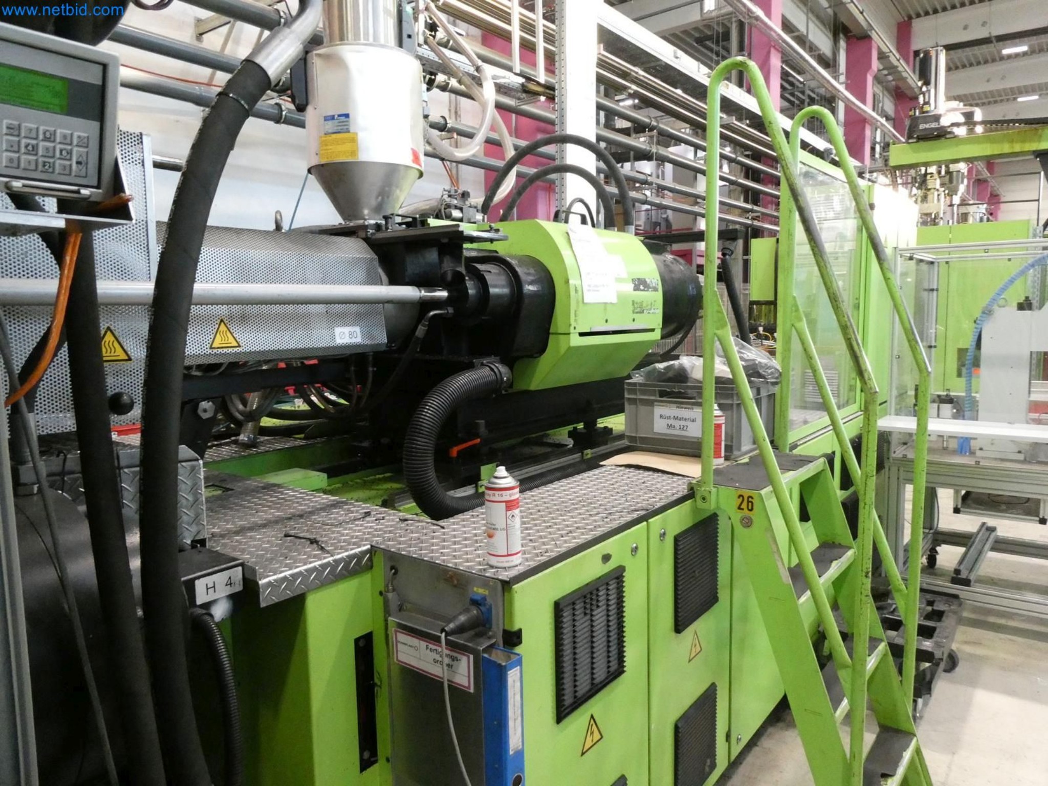 Engel Spritzgießmaschinen und Maschinen aus der Kunststoffindustrie-5