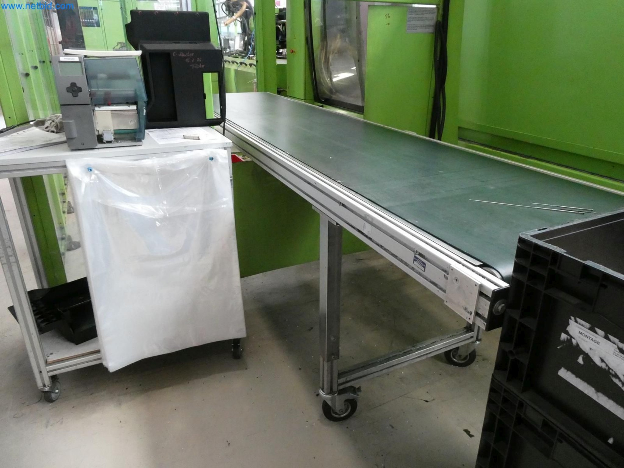 Engel Spritzgießmaschinen und Maschinen aus der Kunststoffindustrie-11