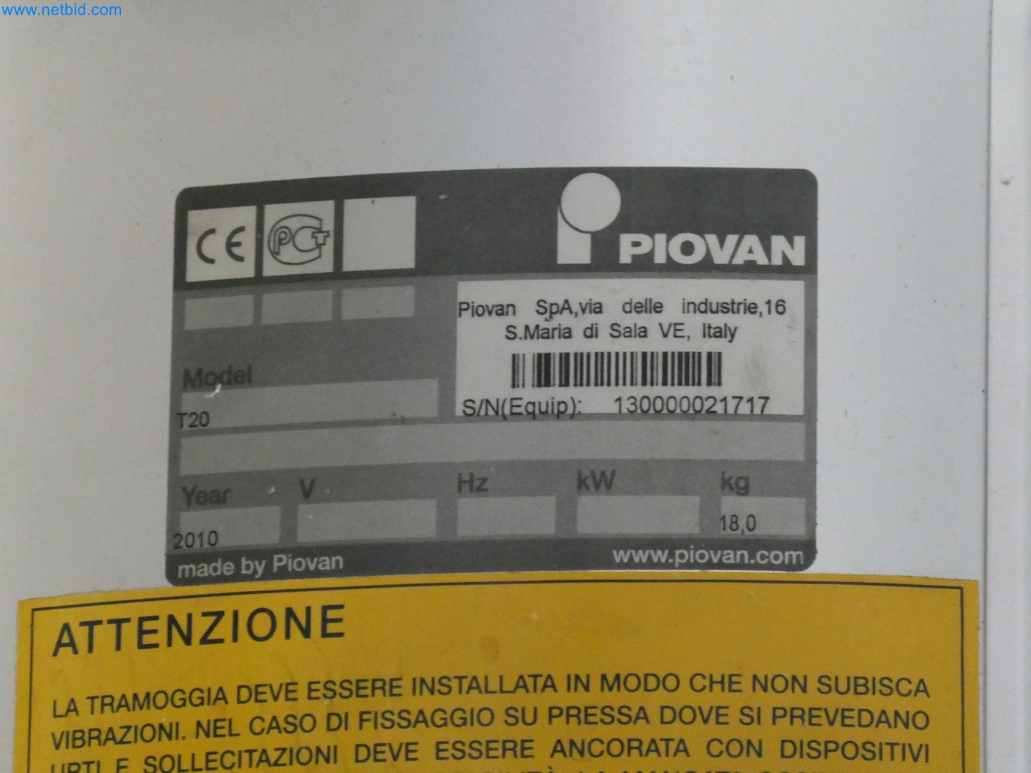 Engel Spritzgießmaschinen und Maschinen aus der Kunststoffindustrie-12