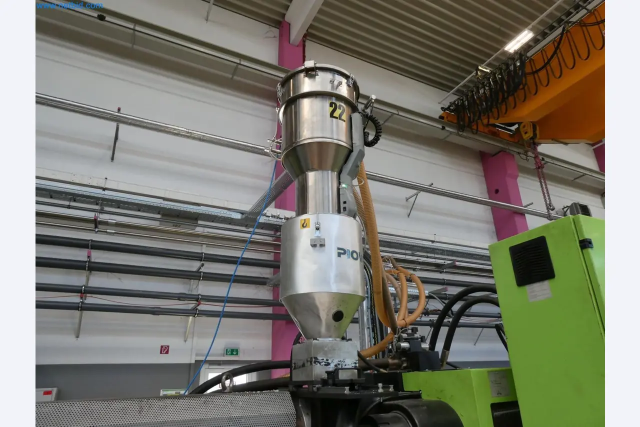 Engel Spritzgießmaschinen und Maschinen aus der Kunststoffindustrie-14