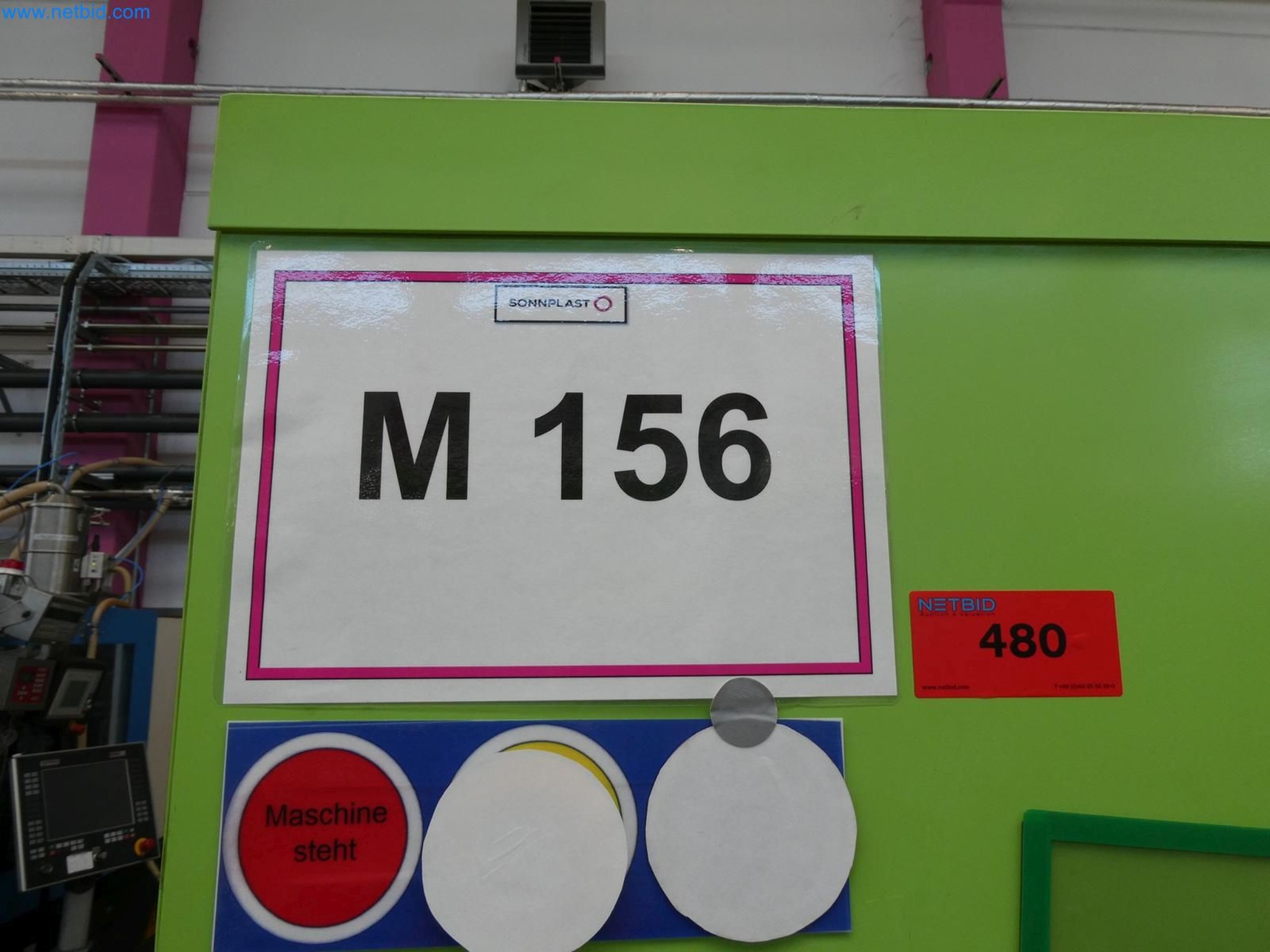 Engel Spritzgießmaschinen und Maschinen aus der Kunststoffindustrie-16