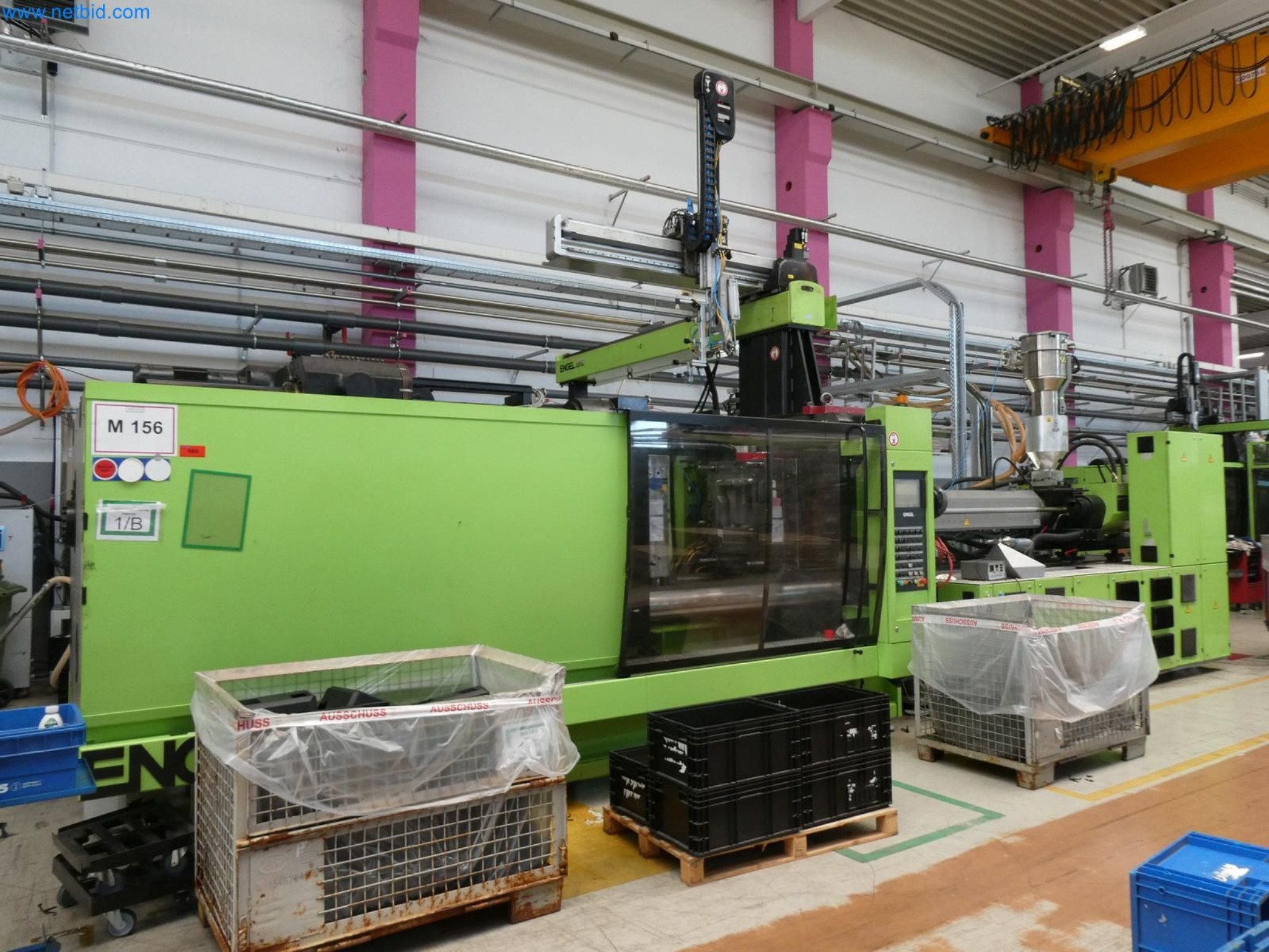 Engel Spritzgießmaschinen und Maschinen aus der Kunststoffindustrie-1