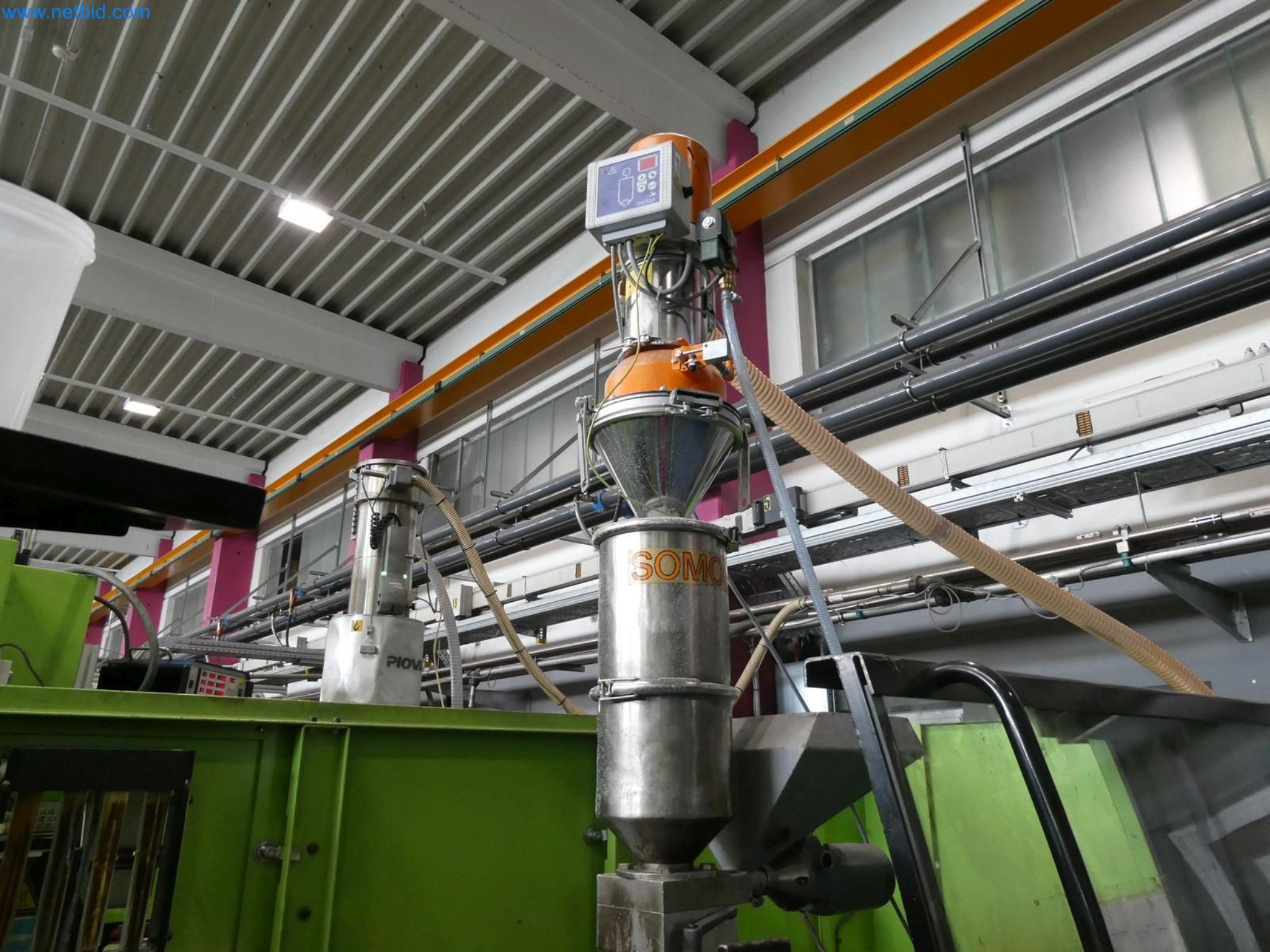 Engel Spritzgießmaschinen und Maschinen aus der Kunststoffindustrie-1