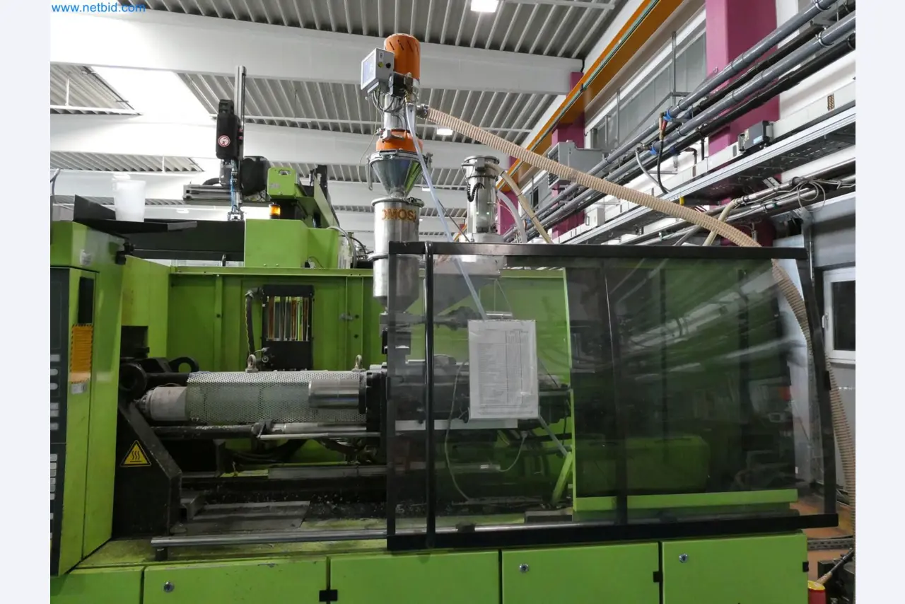 Engel Spritzgießmaschinen und Maschinen aus der Kunststoffindustrie-5