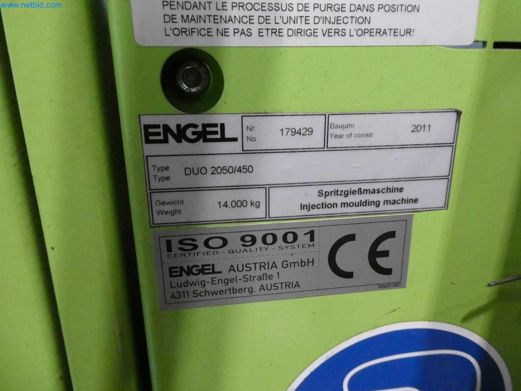 Engel Spritzgießmaschinen und Maschinen aus der Kunststoffindustrie-13