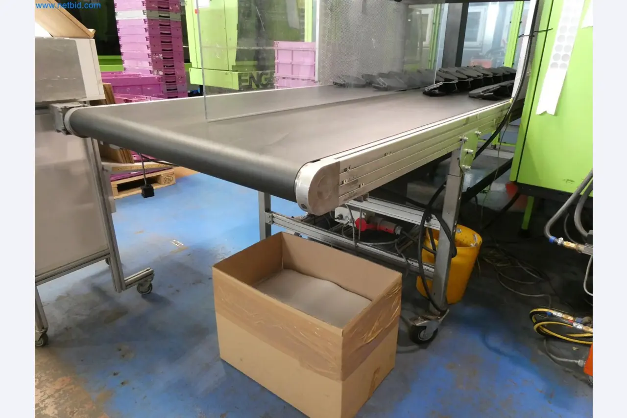 Engel Spritzgießmaschinen und Maschinen aus der Kunststoffindustrie-14